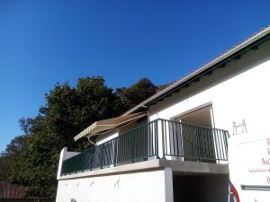 Garde corps aluminium YANA installé par AED64